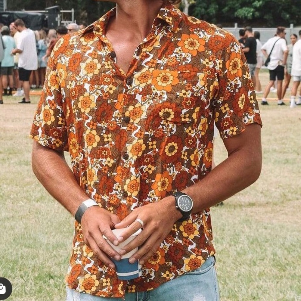 Men’s XL shirt